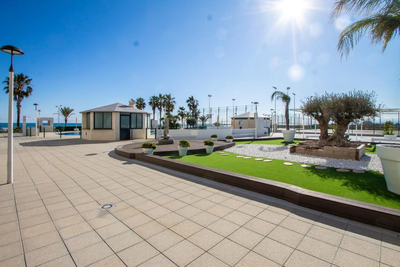 Espacio 5 - Primera Linea De Playa Apartment Cullera Exterior photo